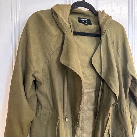 Hiking Rain Jacket Moss Green Attached Hood Coat Size Small Cinch Waist - Picture 14 of 16